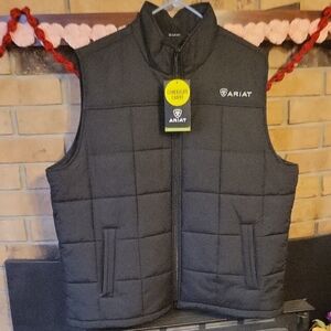 Ariat Men's Black Puffer Vest conceal carry